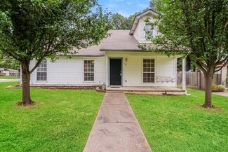 Building Photo - 301 Calloway Ave