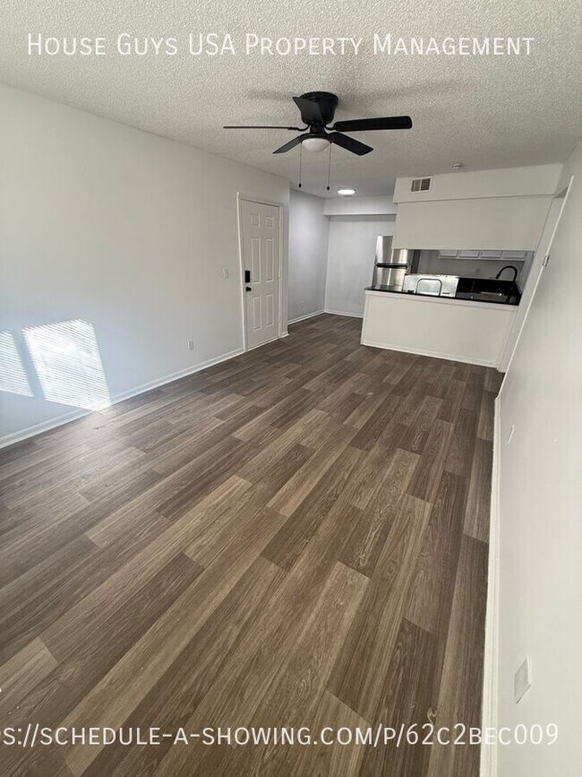 Foto del edificio - 9900 E 36th St S