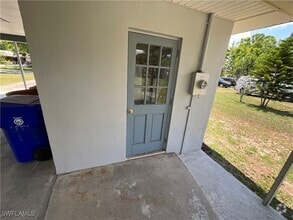 Building Photo - 169 Riverview Rd