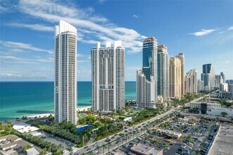 Building Photo - 18201 Collins Ave