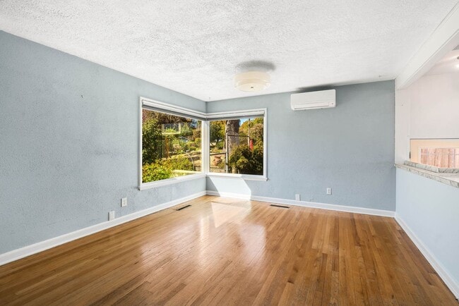 Building Photo - 4032 37th Ave SW