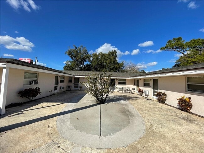 Photo - 1031 Royal Palm Ave House