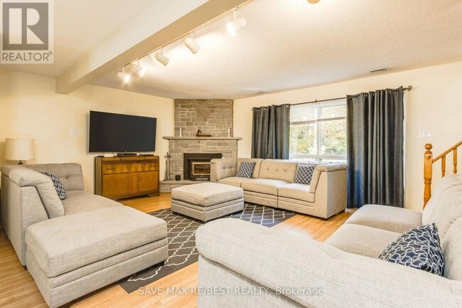 Photo du bâtiment - 910 Concession Rd 17 W