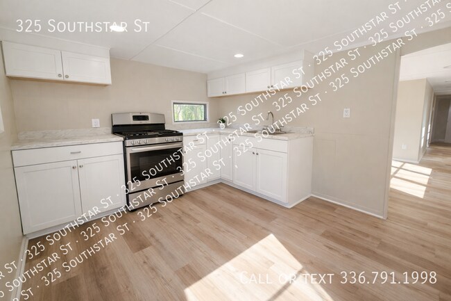 Foto del edificio - 325 Southstar St