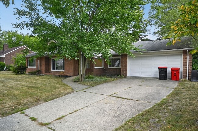 Building Photo - 20880 Avon Ln