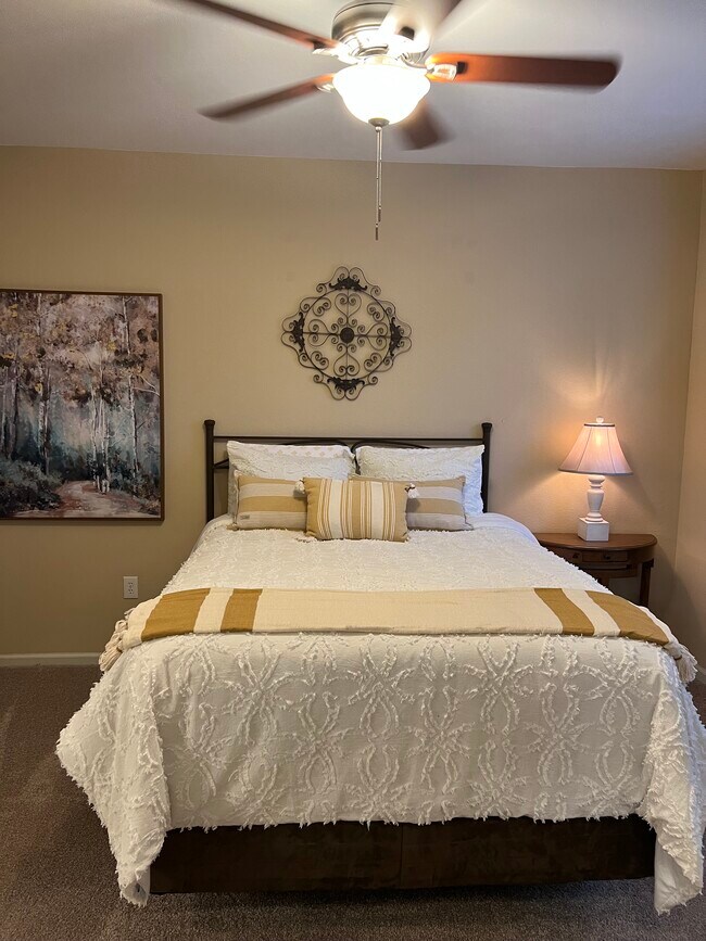 Foto del edificio - Brookstone Apartment Homes