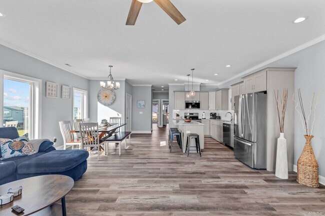 Foto del edificio - 1942 New River Inlet Rd