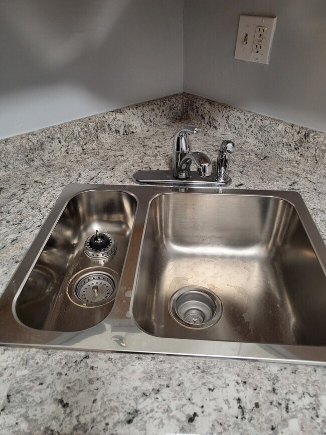 Foto del edificio - 1227 S Harlem Ave