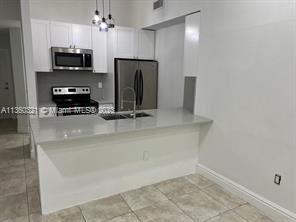 Building Photo - 3 br, 2 bath House - 1120 SW 135th Pl