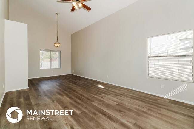Building Photo - 8989 N Tiger Eye Way