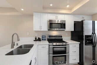 Building Photo - 2410 W Orangethorpe Ave