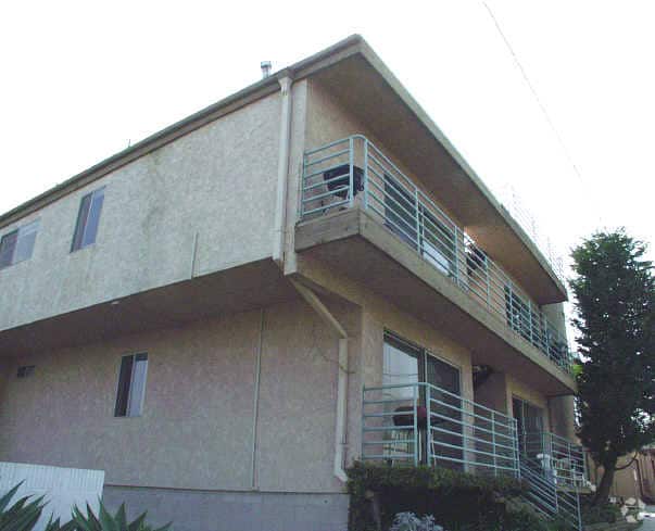 Building Photo - 538 8th St