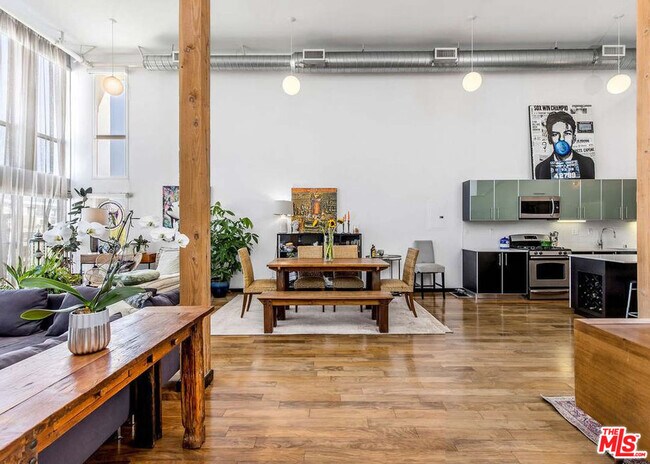 Foto del edificio - 4215 Glencoe Ave