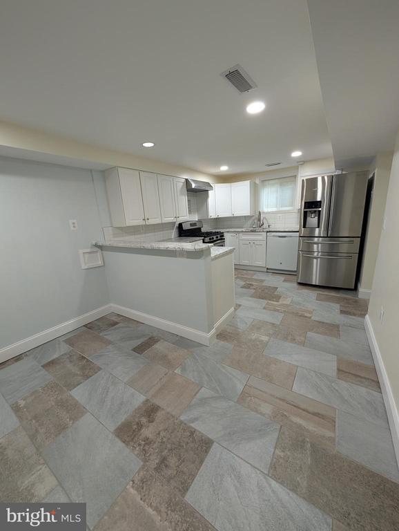 Foto del edificio - 2410 Darrow St