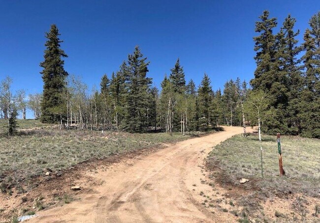 Building Photo - Mountain Cabin Retreat for Rent