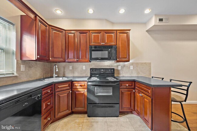 Foto del edificio - 1418 W Ritner St