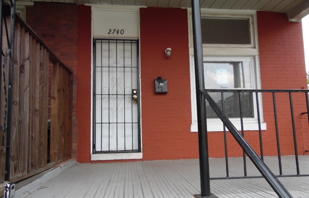 Foto del edificio - 2740 Hugo Ave