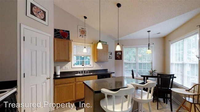 Building Photo - 3 br, 2 bath House - 2625 Stadium Drive