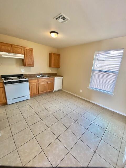 Building Photo - 3809 Moonlight Ave