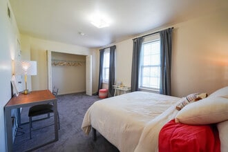 Building Photo - The Heights at Slippery Rock