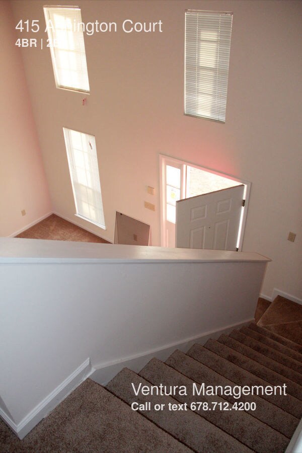 Foto del edificio - 415 Ashington Ct