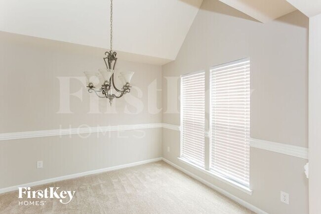 Building Photo - 143 Ashmont Dr