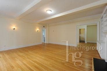 Building Photo - 111 E 80th St