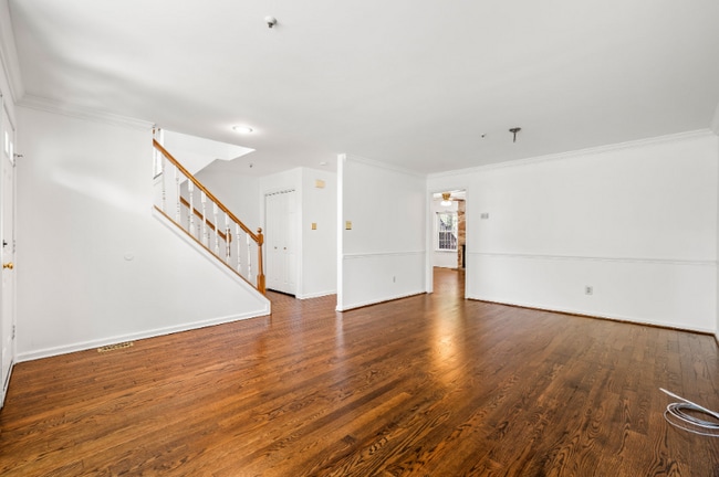 Photo - 1430 Redwood Ct Townhome