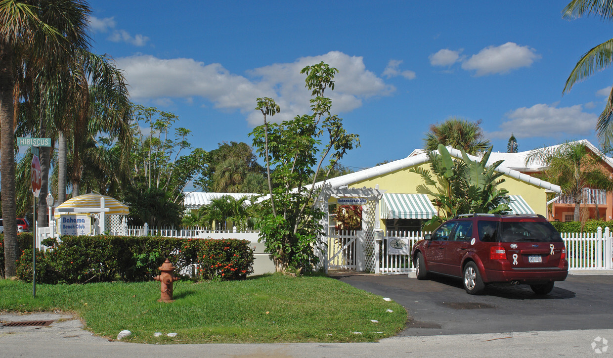 Primary Photo - Bahama Beach Club