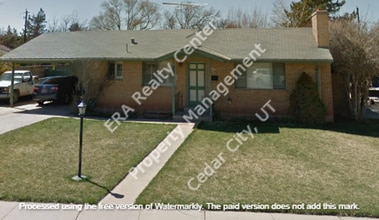 Building Photo - 282 S Dewey Ave