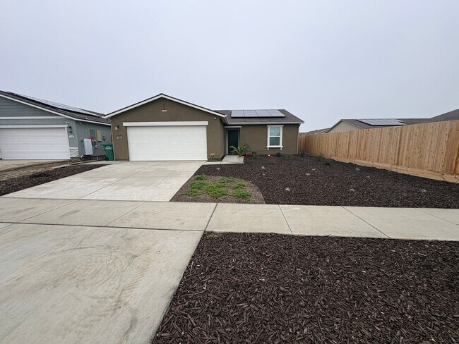 Foto del edificio - Newly built DR HORTON Rent Ready!! *Private Showing Only*