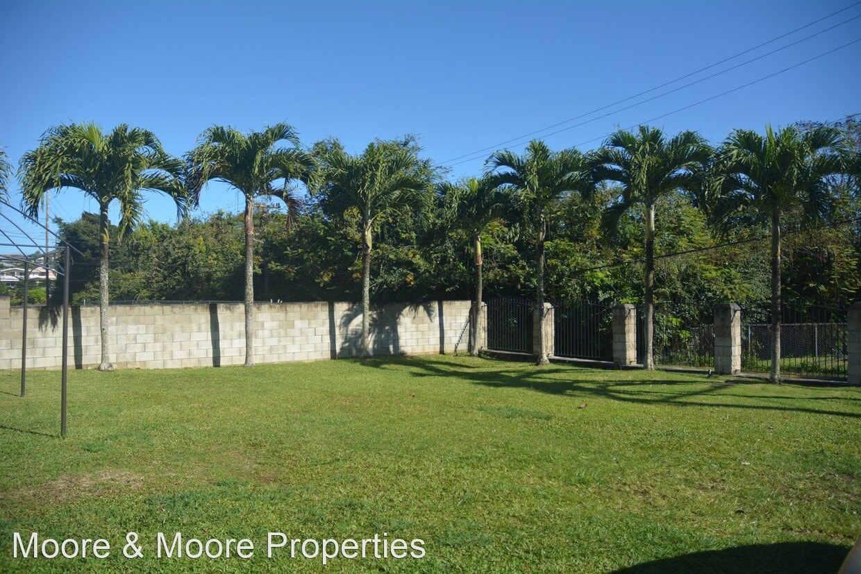 Primary Photo - 45-920-920 Wailele Rd