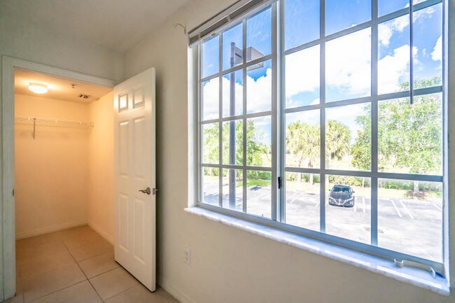 Foto del edificio - 3/2 Condo in Green Cay Village