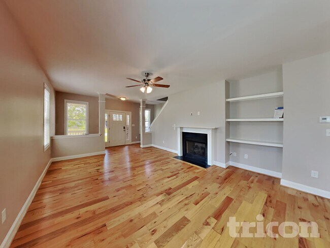 Building Photo - 70 Hilldebrant Dr