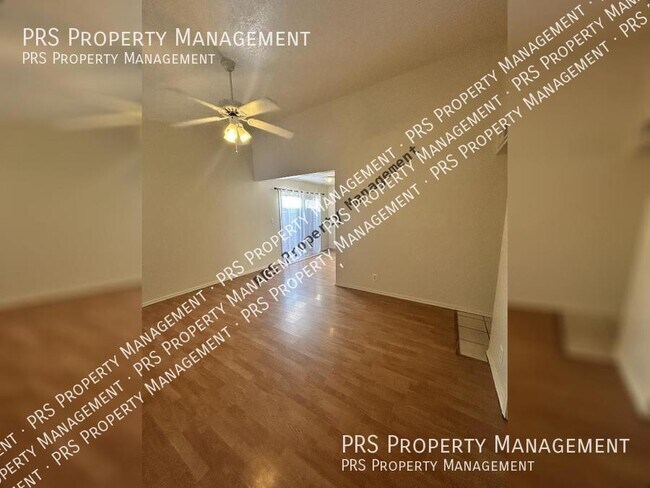 Foto del edificio - Patio Home in Tempe Now Showing!!