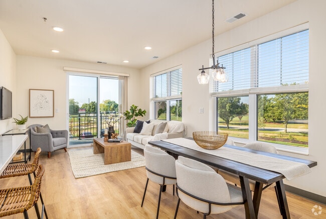 2BR, 2BA - 1,123SF - Dining Area - Fox Hill Senior Living