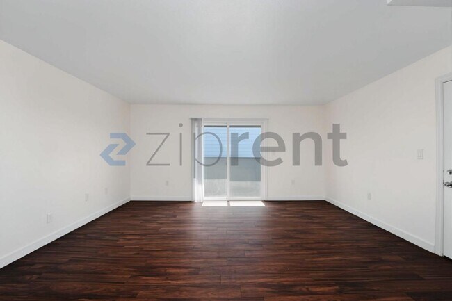 Foto del edificio - Unit B228
