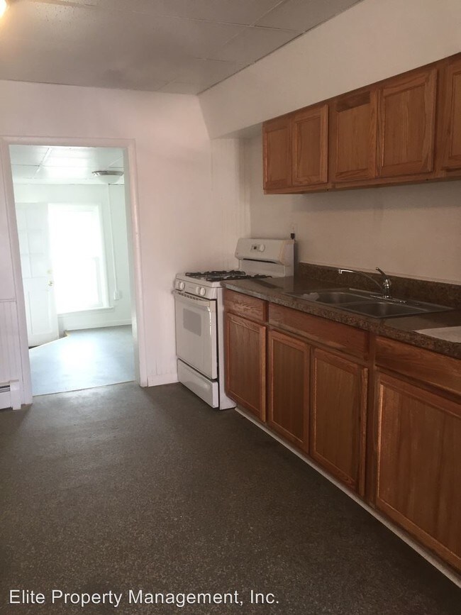 Foto del edificio - 658 E Mason Ave