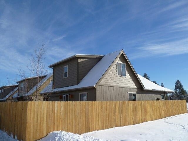 Foto del edificio - Custom 3-Bedroom Bungalow in Sisters!