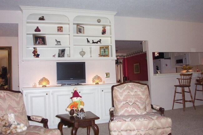 Foto del edificio - 21255 Park Bluff Dr