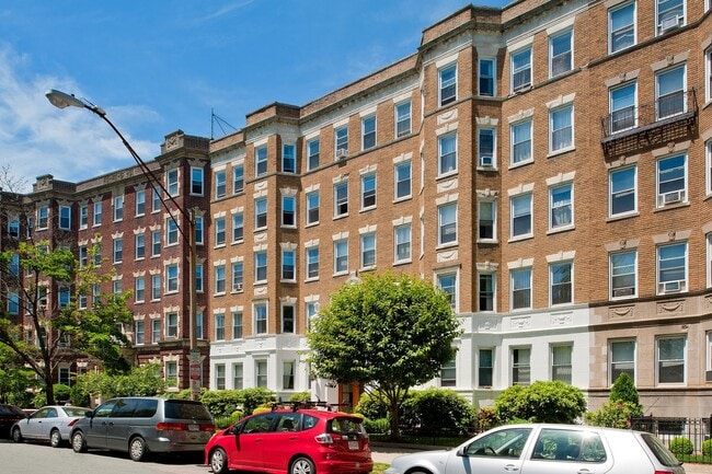 The Fenway Apartments - The Fenway Apartments