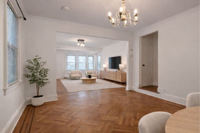 Foto del edificio - 71-51 Kessel St