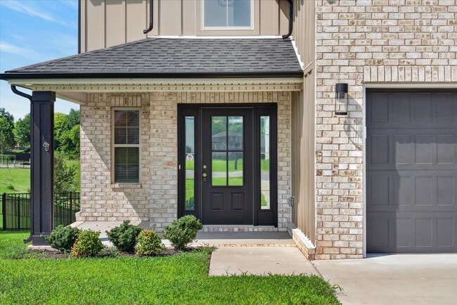 Building Photo - 393 Frontier Dr
