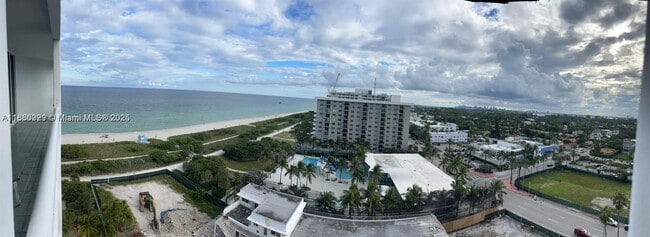Foto del edificio - 9341 Collins Ave