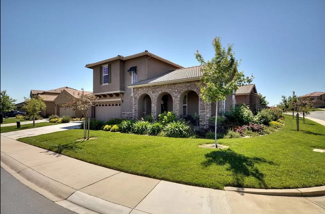 Foto principal - Gorgeous Serrano Home!