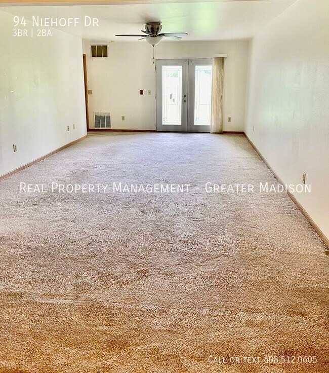 Foto del edificio - 94 Niehoff Dr