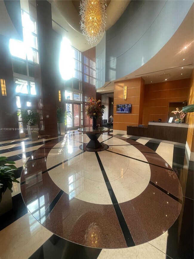 Foto del edificio - 244 Biscayne Blvd