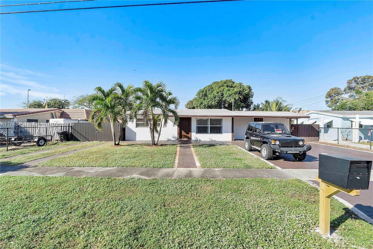 Foto principal - 1541 SW 52nd Ave