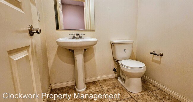 Building Photo - 3 br, 2.5 bath House - 16222 Navigator Ave