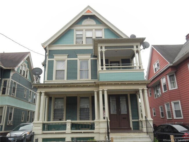 Foto del edificio - 674 Elm St